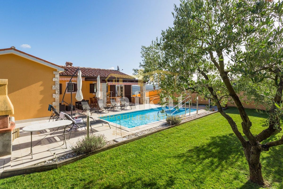 Hiša s čudovitim razgledom - Vižinada